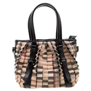 burberry black/beige nova check pvc and patent leather cartridge pleat tote