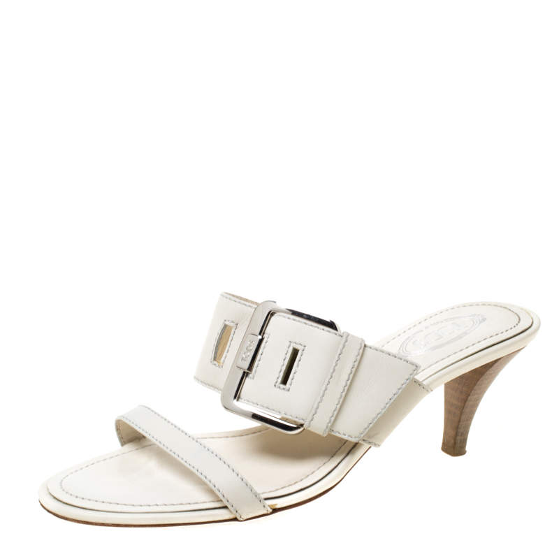 luxury-women-tods-used-shoes-p213415-003 tod's white leather buckle accented sandals size 36