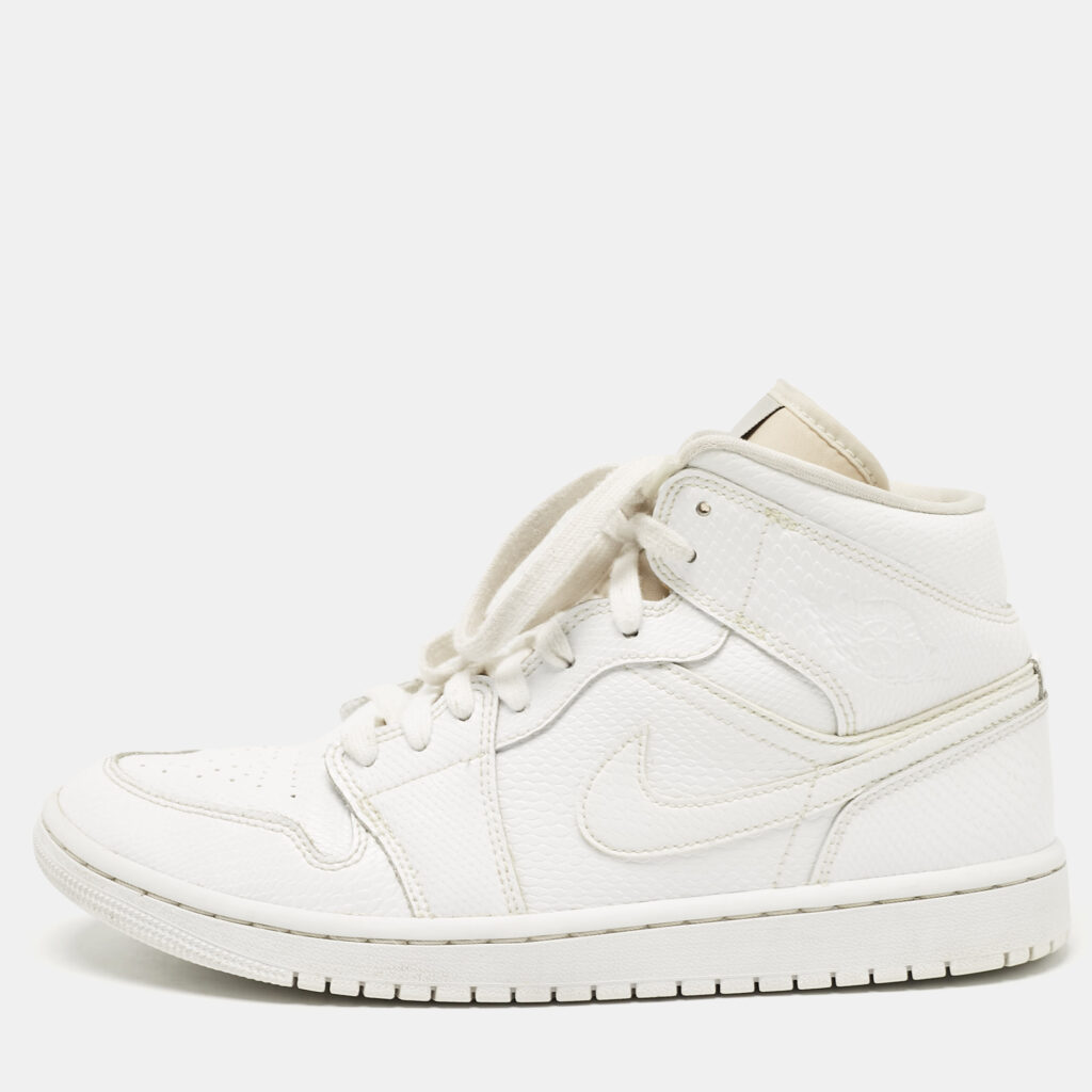 luxury-men-air-jordans-used-shoes-p1046280-001 Air Jordans White Snakeskin Embossed Leather Jordan 1 Mid Sneakers Size 42