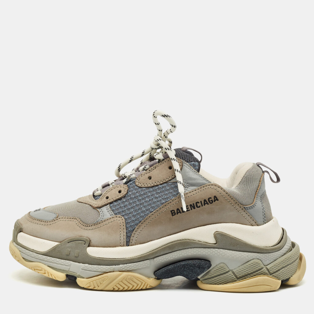 luxury-men-balenciaga-used-shoes-p1166904-001 Balenciaga Grey/Blue Mesh and Nubuck Leather Triple S Sneakers Size 41