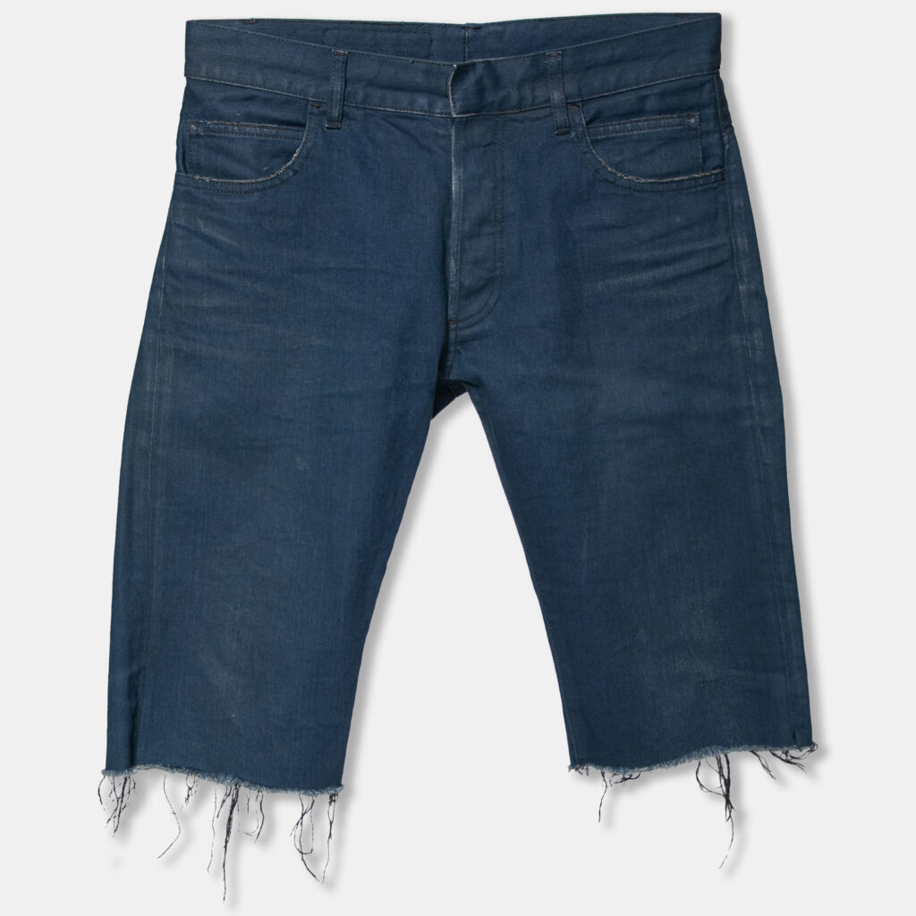 luxury-men-balmain-used-clothes-p626196-005-2 Balmain Blue Denim Frayed Edged Shorts M
