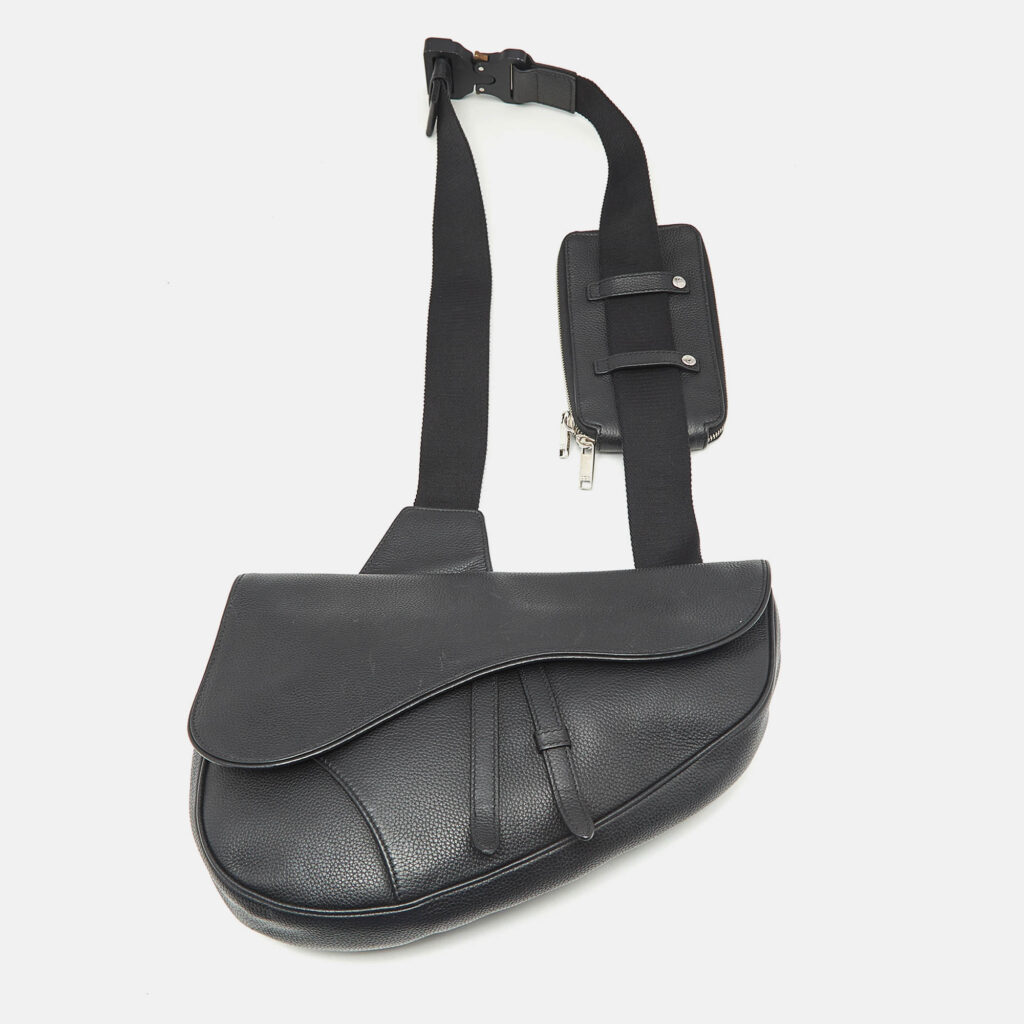 luxury-men-dior-used-bags-p1163462-013 Dior Black Leather Maxi Saddle Bag
