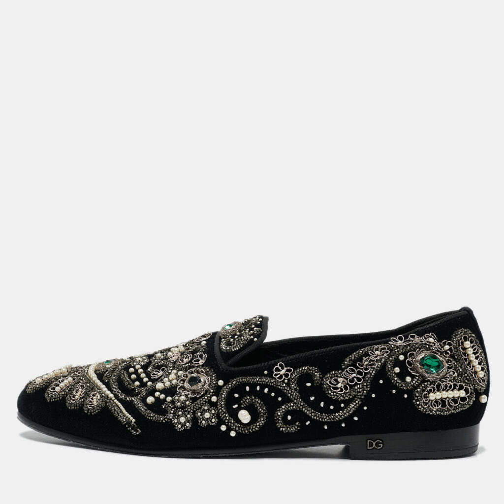 luxury-men-dolcegabbana-new-shoes-p1085309-001 Dolce & Gabbana Black Velvet Embroidered and Embellished Smoking Slippers Size 42