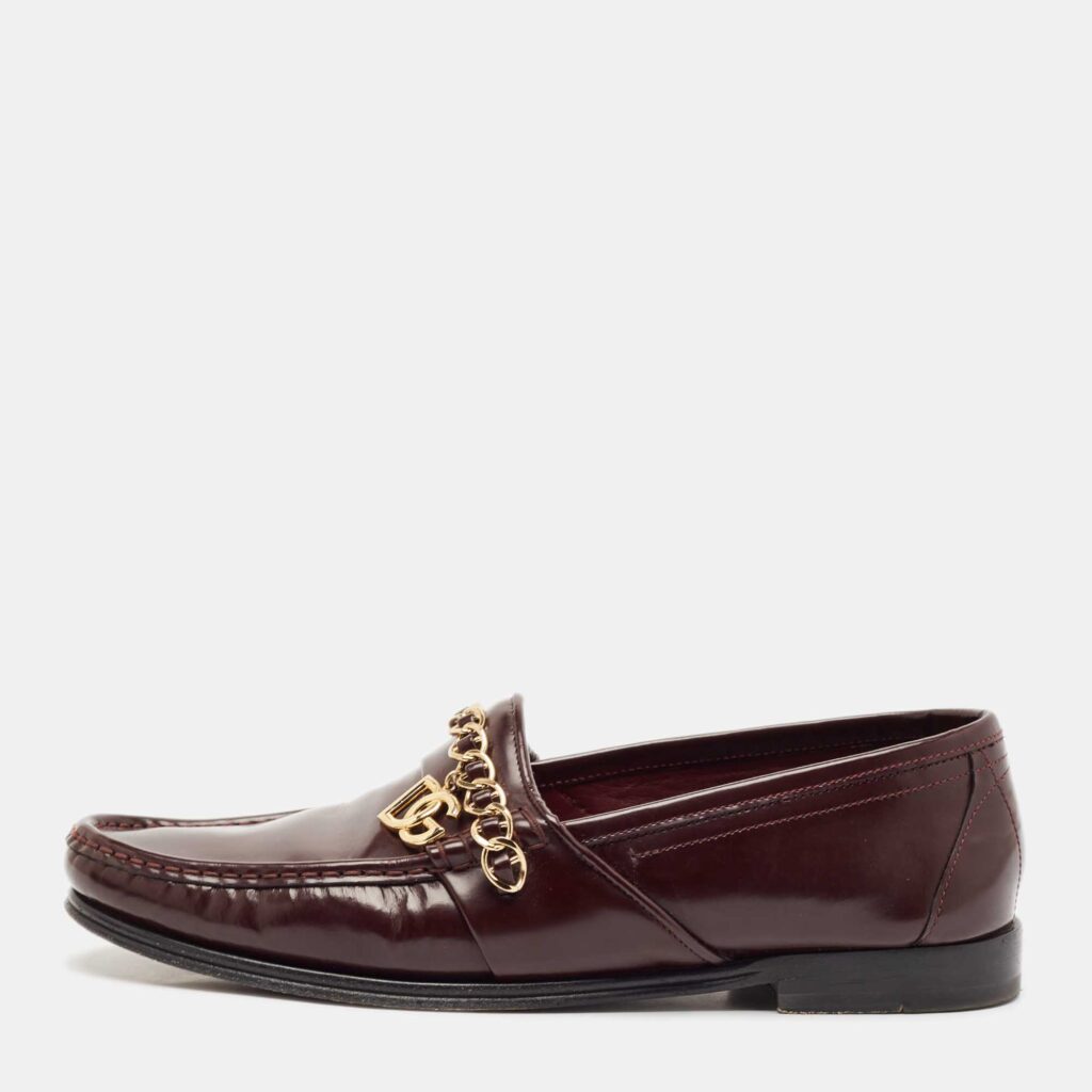 luxury-men-dolcegabbana-used-shoes-p1129752-003.jpg Dolce & Gabbana Burgundy Leather DG Chain Link Slip On Loafers Size 42