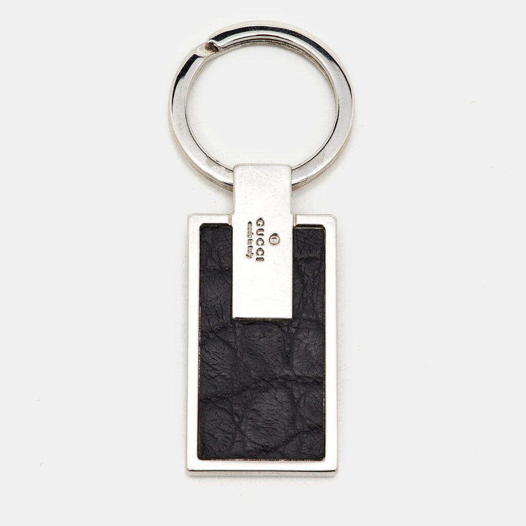luxury-men-gucci-used-accessories-p1160239-002 Gucci Leather Silver Tone Key Chain