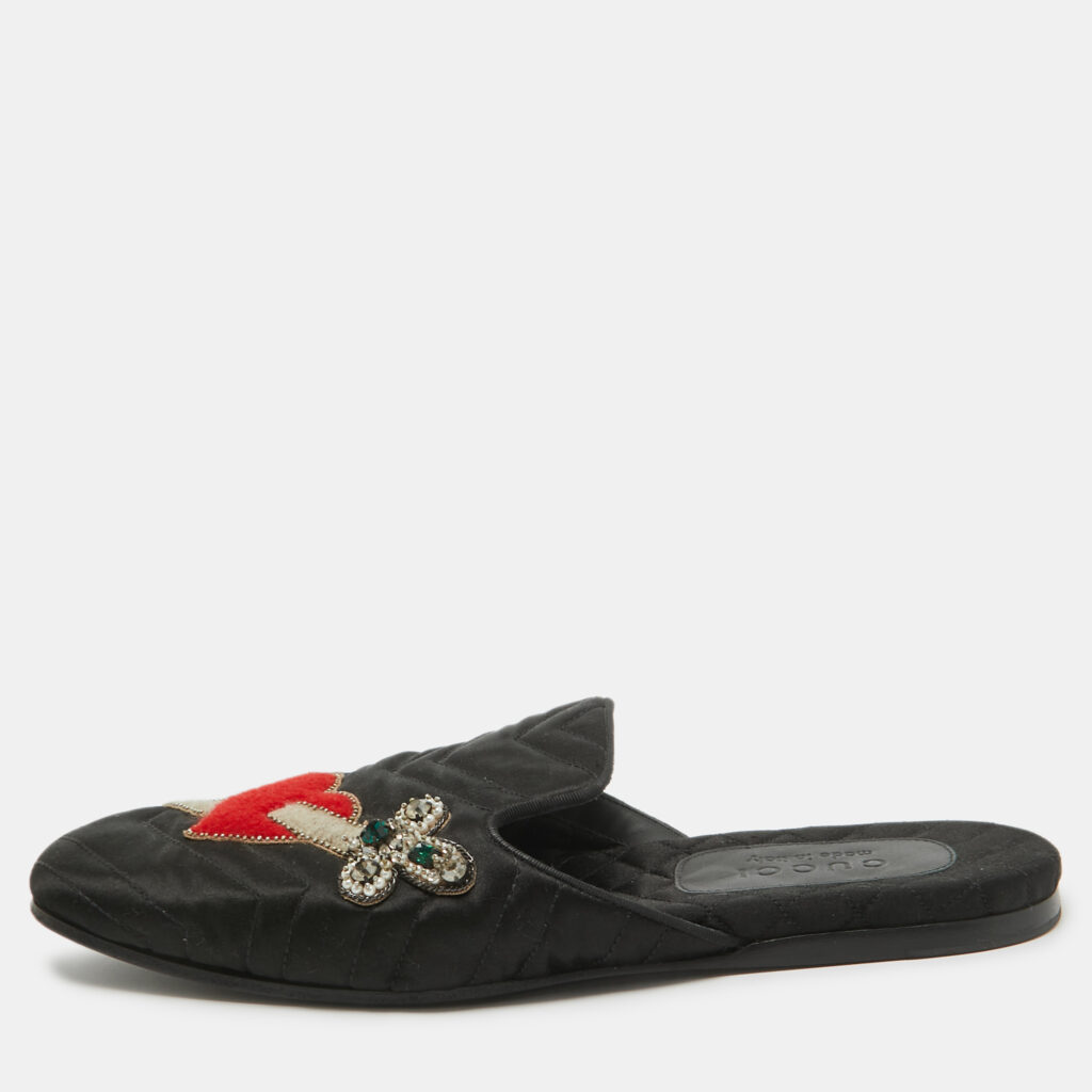 luxury-men-gucci-used-shoes-p990364-003 Gucci Black Matelasse Satin Heart and Dagger Flat Mules Size 42