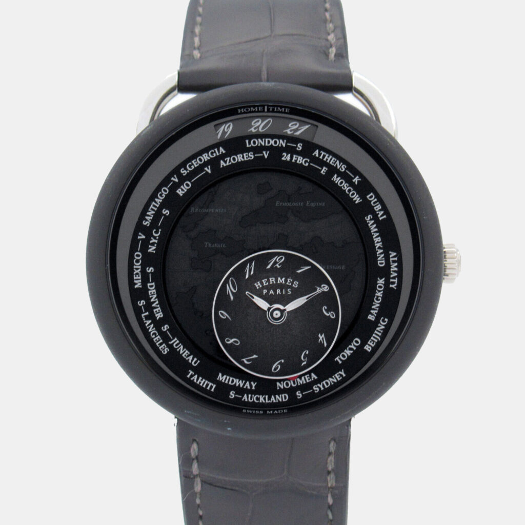 luxury-men-hermes-used-watches-p1134743-001.jpg Hermes Black Titanium Le Temps Voyageur W057258WW00 Automatic Men's Wristwatch 41 mm