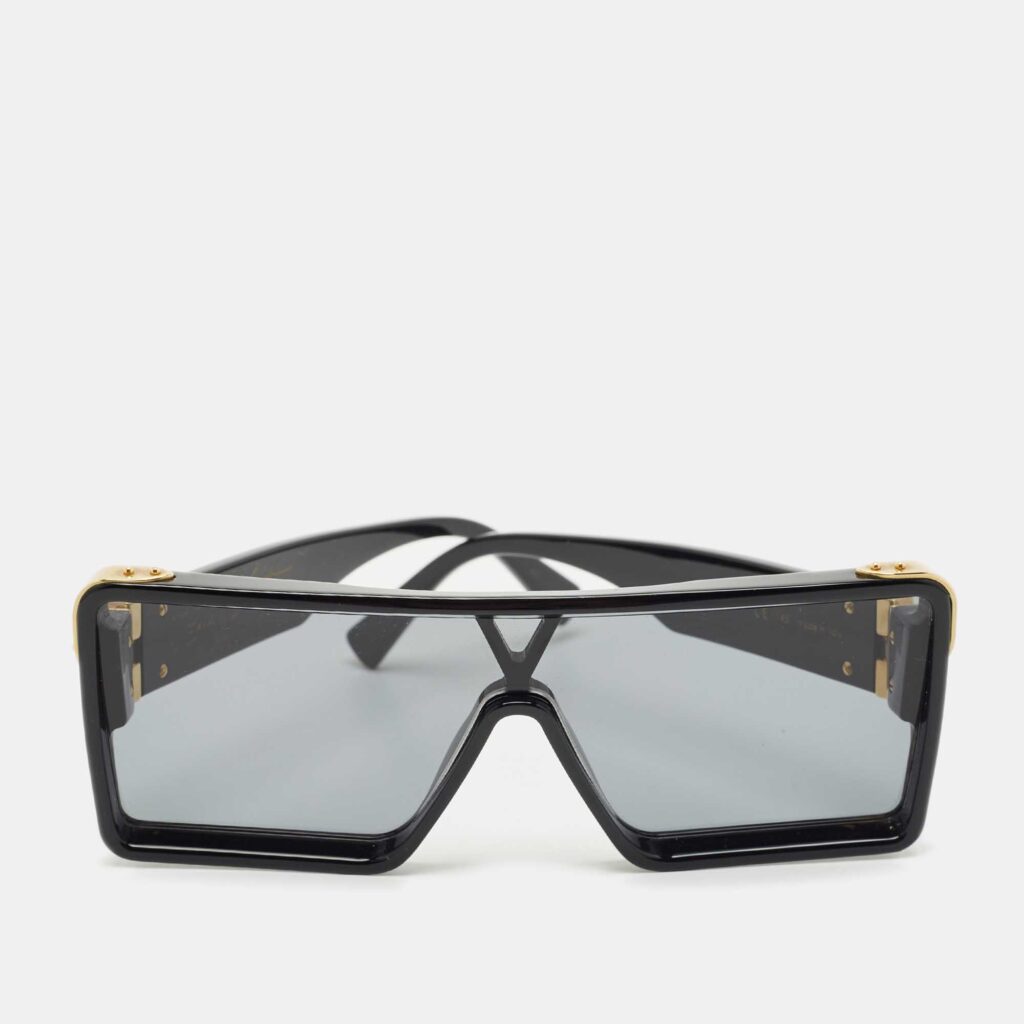 luxury-men-louis-vuitton-used-accessories-p1162140-002.jpg Louis Vuitton Black/Gold Z1321W Dayton Sunglasses