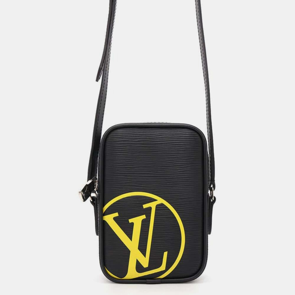 luxury-men-louis-vuitton-used-bags-p1111226-004 Louis Vuitton Noir Epi Leather Danube Lv Circle PM Bag