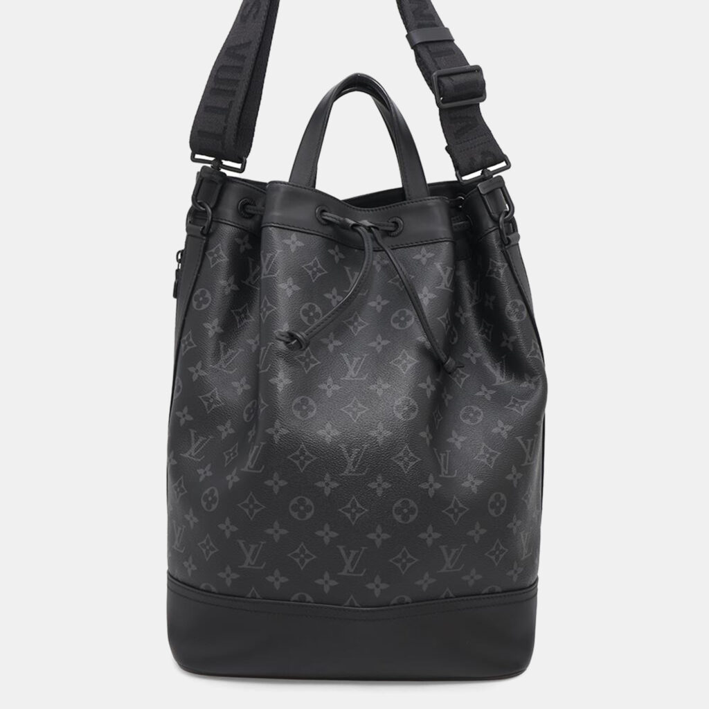 luxury-men-louis-vuitton-used-bags-p1153929-002 Louis Vuitton Noir Monogram Eclipse Maxi Noe Sling