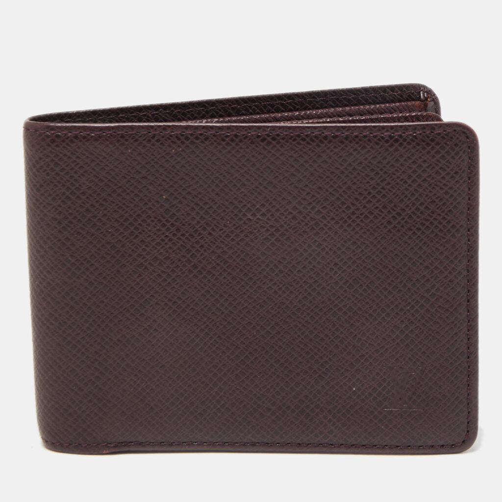 luxury-men-louis-vuitton-used-bags-p857358-001 Louis Vuitton Burgundy Taiga Leather Bifold Wallet