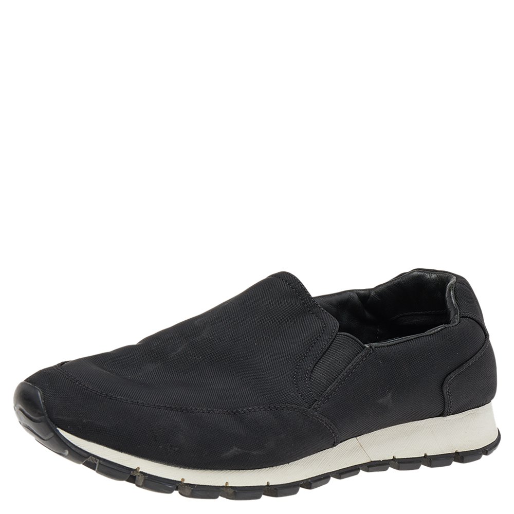 luxury-men-prada-sport-used-shoes-p496907-003 Prada Sport Black Nylon Slip on Sneakers Size 40.5