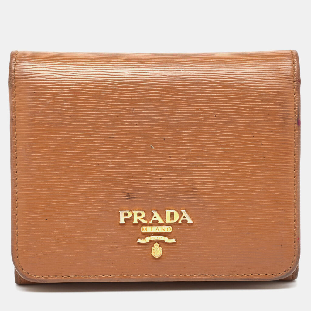 luxury-men-prada-used-bags-p1163719-008 Prada Tan Vittello Move Leather Trifold Wallet