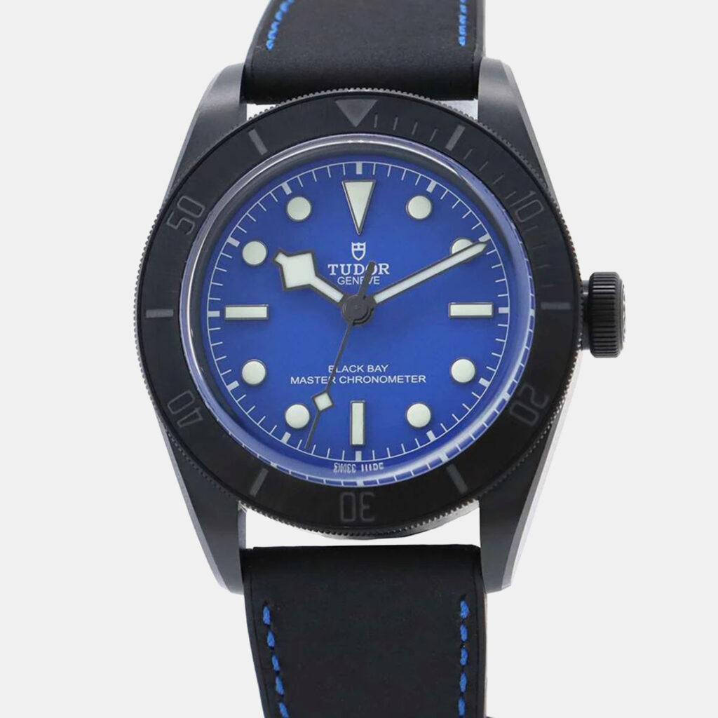 luxury-men-tudorslug-used-watches-p1150586-006 Tudor Black Ceramic Black Bay 79210CNU Automatic Men's Wristwatch 41 mm