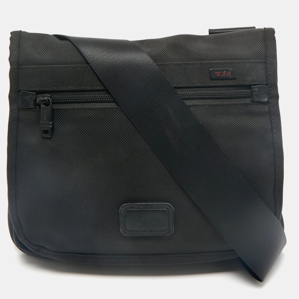 luxury-men-tumi-used-bags-p1157314-003 TUMI Black Nylon Ballistic Flap Messenger Bag