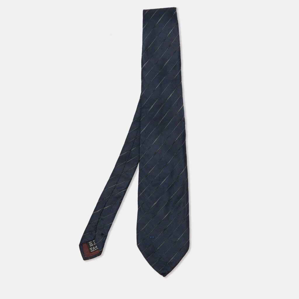 luxury-men-valentino-used-accessories-p1152258-003 Valentino Vintage Navy Blue Diagonal Striped Silk Tie