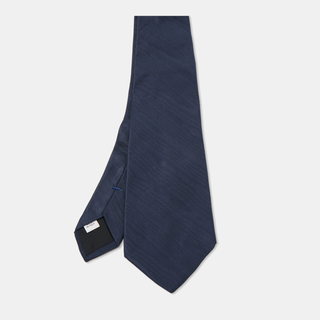 luxury-men-valentino-used-accessories-p902689-001 Valentino Navy Blue Silk Tie