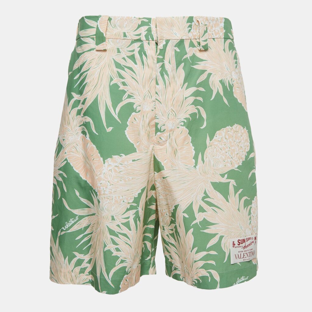 luxury-men-valentino-used-clothes-p978741-002 Valentino Green Pineapple Print Cotton Shorts S