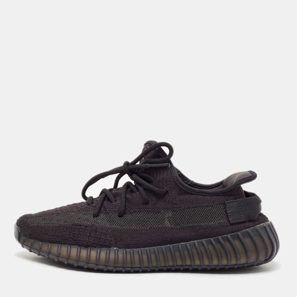 luxury-men-yeezy-x-adidas-new-shoes-p1131094-003 Yeezy x Adidas Black Knit Fabric Boost 350 V2 Onyx Sneakers Size 41 1/3