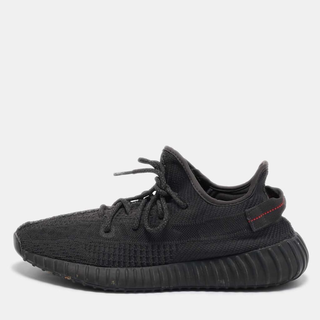 luxury-men-yeezy-x-adidas-used-shoes-p1077427-001 Yeezy x Adidas Black Knit Fabric Boost 350 V2 Static Black Non-Reflective Sneakers Size 44