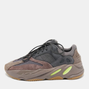 Yeezy x Adidas Multicolor Suede and Mesh Boost 700 V2 Mauve Sneakers Size 40 2/3