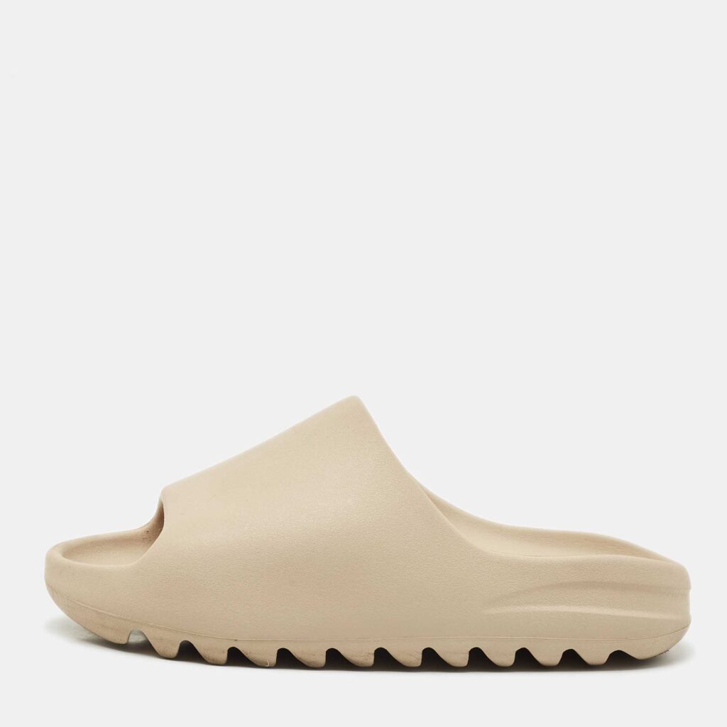 luxury-men-yeezy-x-adidas-used-shoes-p1166931-003 Yeezy x Adidas Beige Rubber Slide Flats Size 42