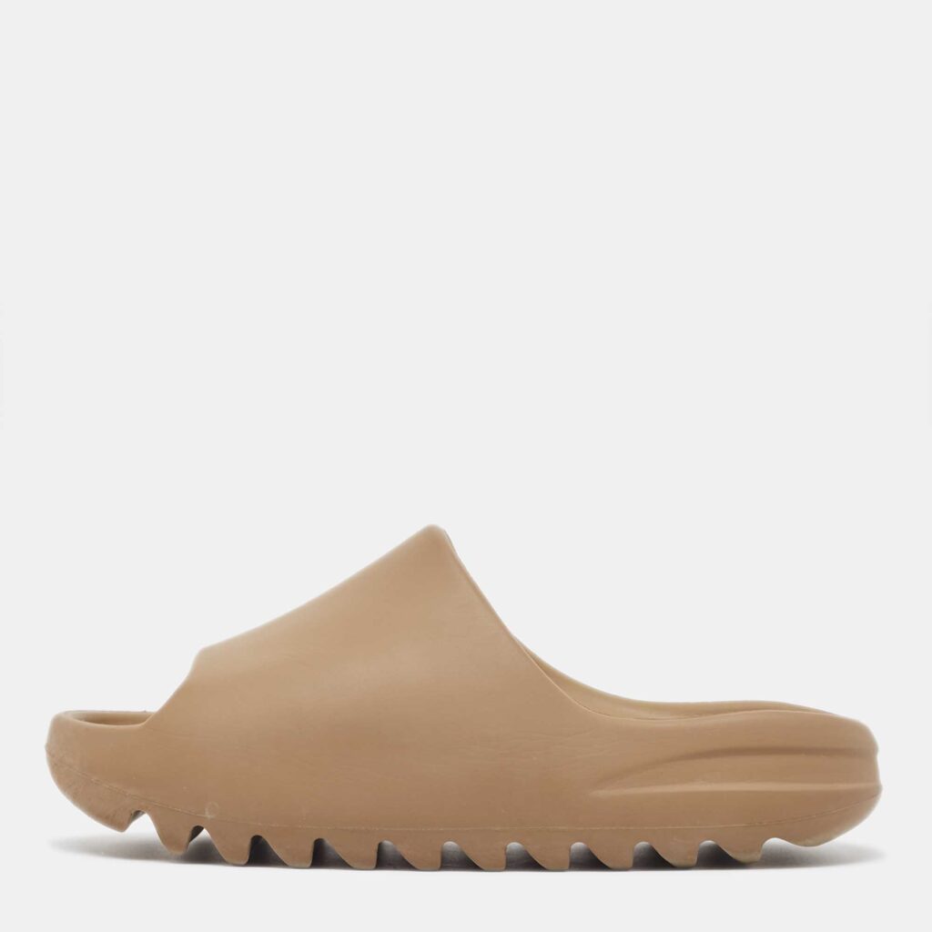 luxury-men-yeezy-x-adidas-used-shoes-p954574-003 Yeezy x Adidas Brown Rubber Core Slides Size 37
