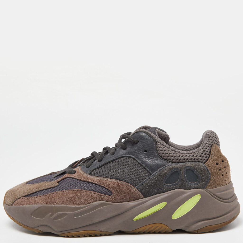 luxury-men-yeezy-x-adidas-used-shoes-p955520-009 Yeezy x Adidas Dark Grey Suede and Mesh Boost 700 V2 Mauve Sneakers Size 44 2/3