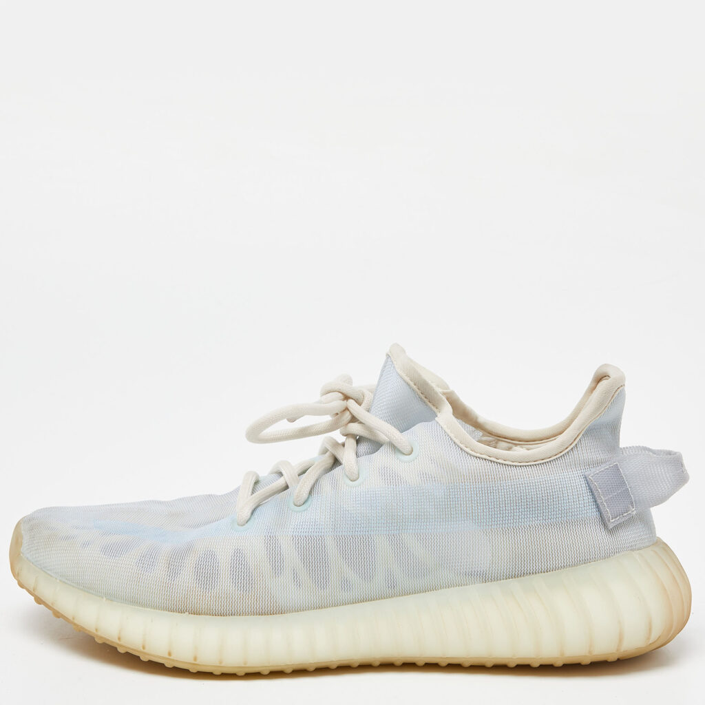 luxury-men-yeezy-x-adidas-used-shoes-p991860-009 Yeezy x Adidas Blue/White Mesh Boost 350 V2 Mono Ice Sneakers Size 39 1/3