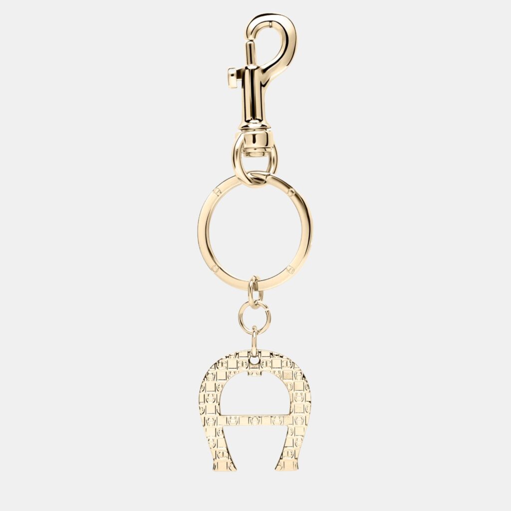 luxury-women-aigner-new-accessories-p887030-001 Aigner Gold shiny light gold Metal Basics Keyring with Dadino Logo Gold Coloured