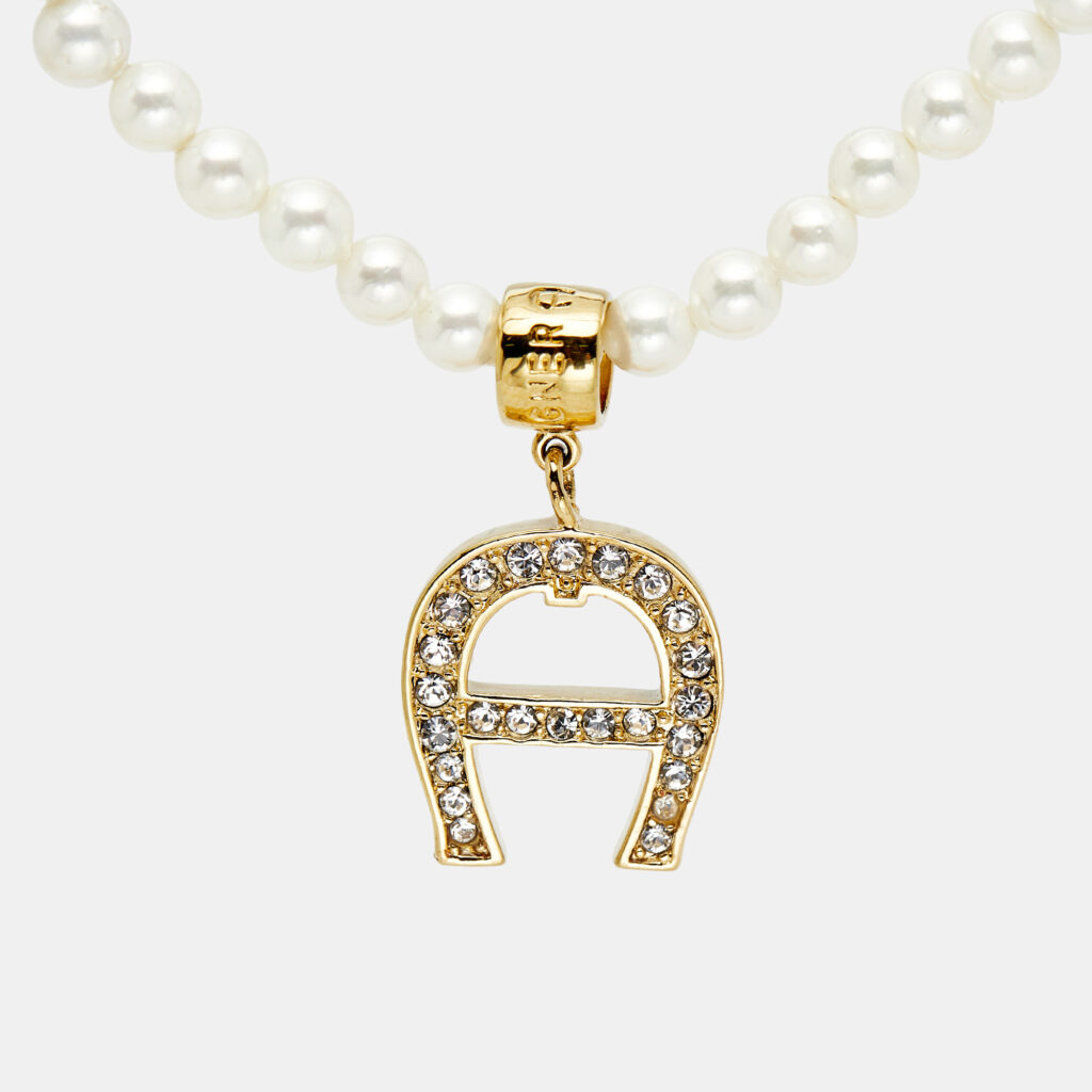 luxury-women-aigner-used-accessories-p1073881-004 Aigner Logo Faux Pearl Crystal Gold Tone Necklace