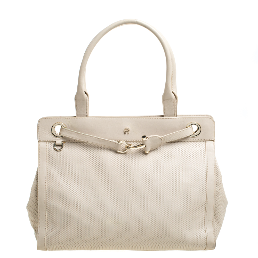 luxury-women-aigner-used-handbags-p367345-005 Aigner Cream Leather Cavallina Tote