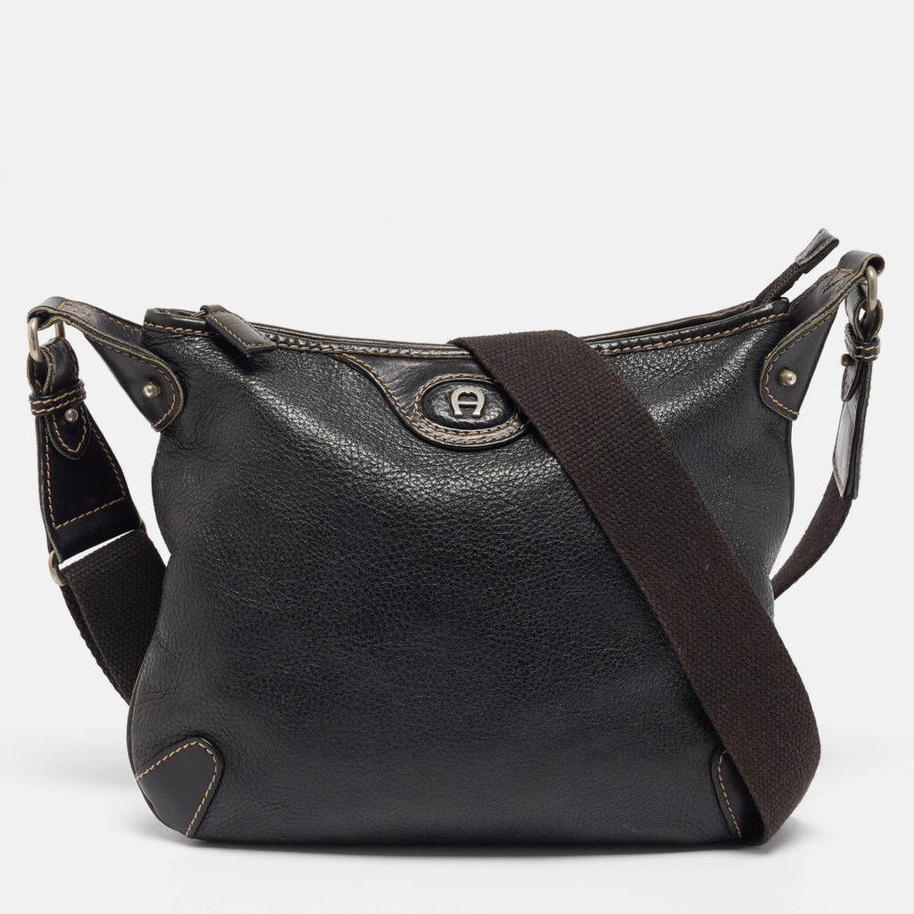 luxury-women-aigner-used-handbags-p968058-011 Aigner Black Leather Logo Messenger Bag