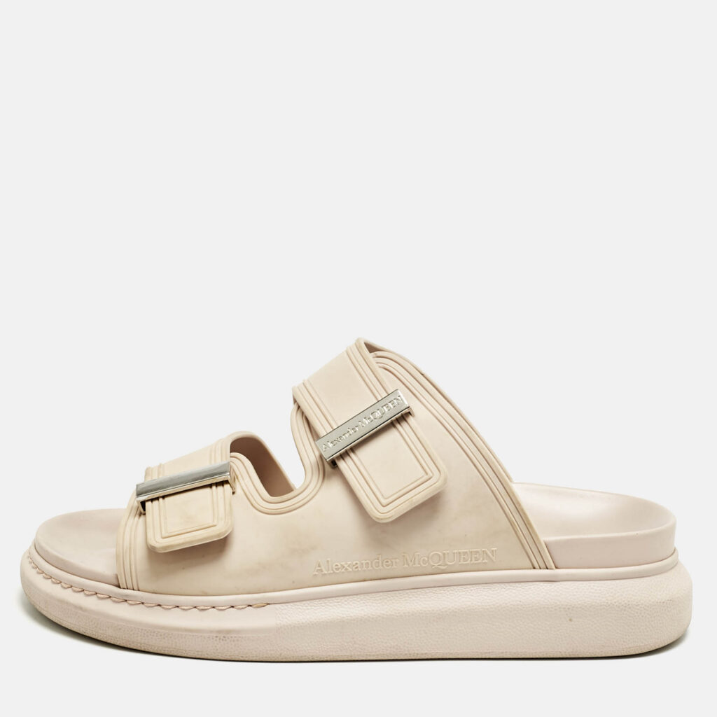luxury-women-alexander-mcqueen-used-shoes-p1157972-011 Alexander McQueen Beige Rubber Hybrid Slides Size 39