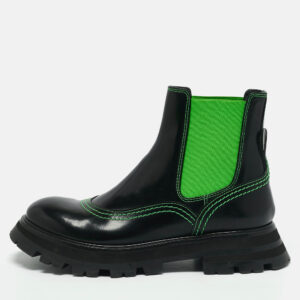 Alexander McQueen Black/Green Leather Wander Chelsea Ankle Length Boots Size 38