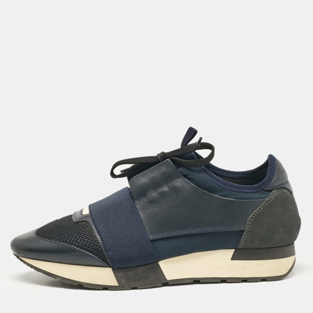 luxury-women-balenciaga-used-shoes-p1056216-003 Balenciaga Navy Blue Fabric and Leather Race Runner Lace Up Sneakers Size 39