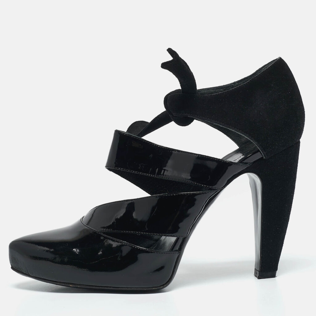 luxury-women-balenciaga-used-shoes-p1146601-010 Balenciaga Black Patent Leather and Suede Cut Out Pumps Size 38.5