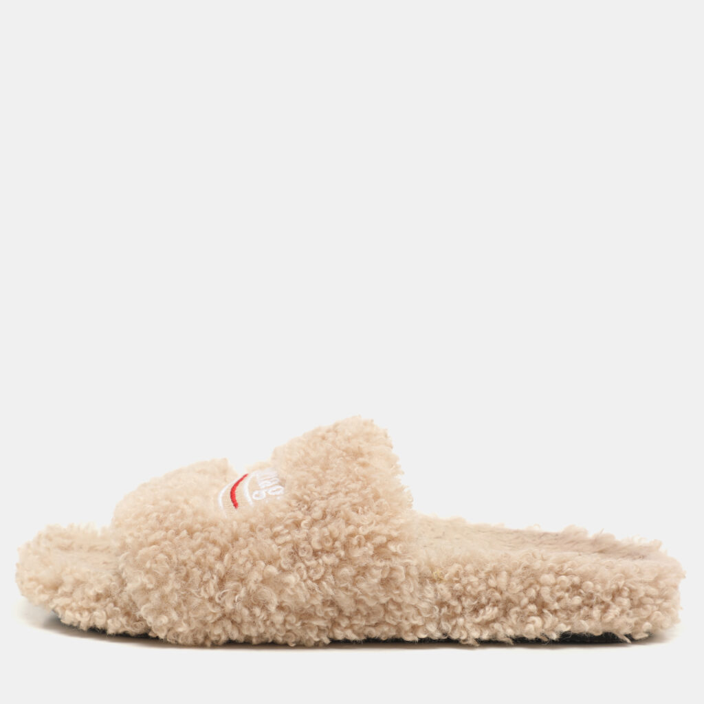 luxury-women-balenciaga-used-shoes-p1147486-001 Balenciaga Beige Faux Fur Fury Slide Sandals Size 37