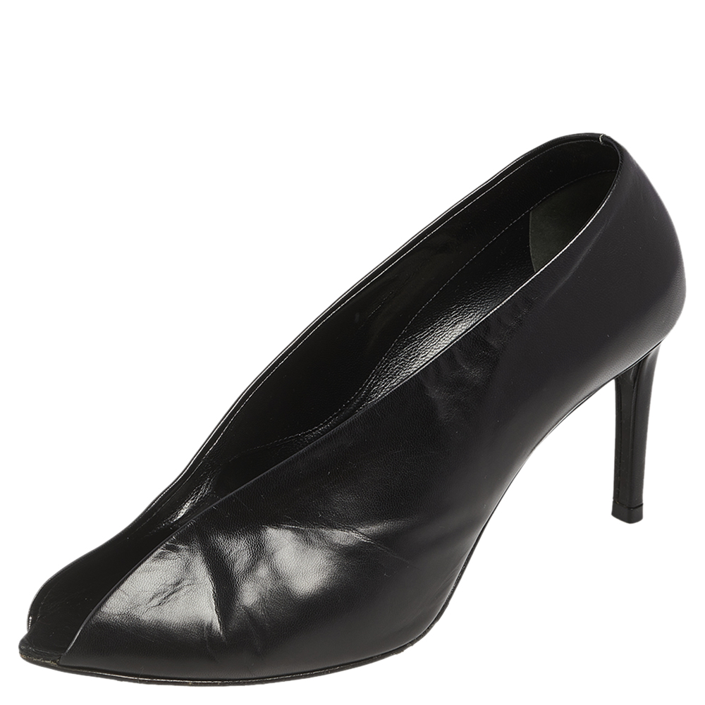 luxury-women-balenciaga-used-shoes-p552263-008-1 Balenciaga Black Leather V-Neck Open Toe Pumps Size 37