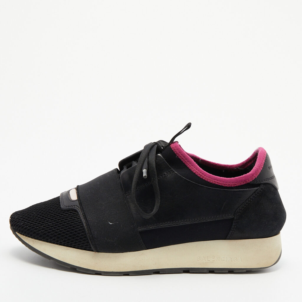 luxury-women-balenciaga-used-shoes-p777634-003 Balenciaga Black/Pink Leather And Mesh Race Runner Low Top Sneakers Size 37