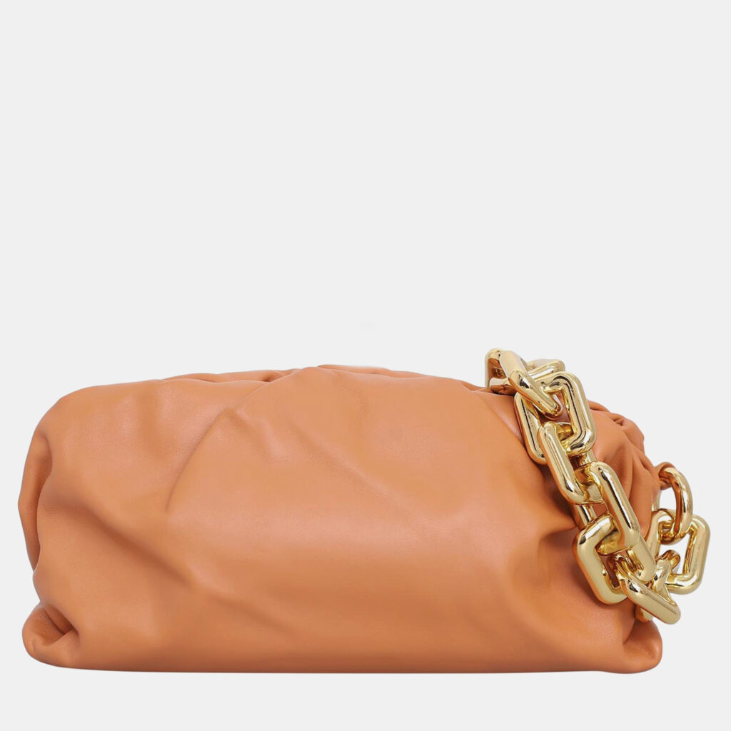 luxury-women-bottega-veneta-used-handbags-p1082238-006 Bottega Veneta The Pouch Chain Bag
