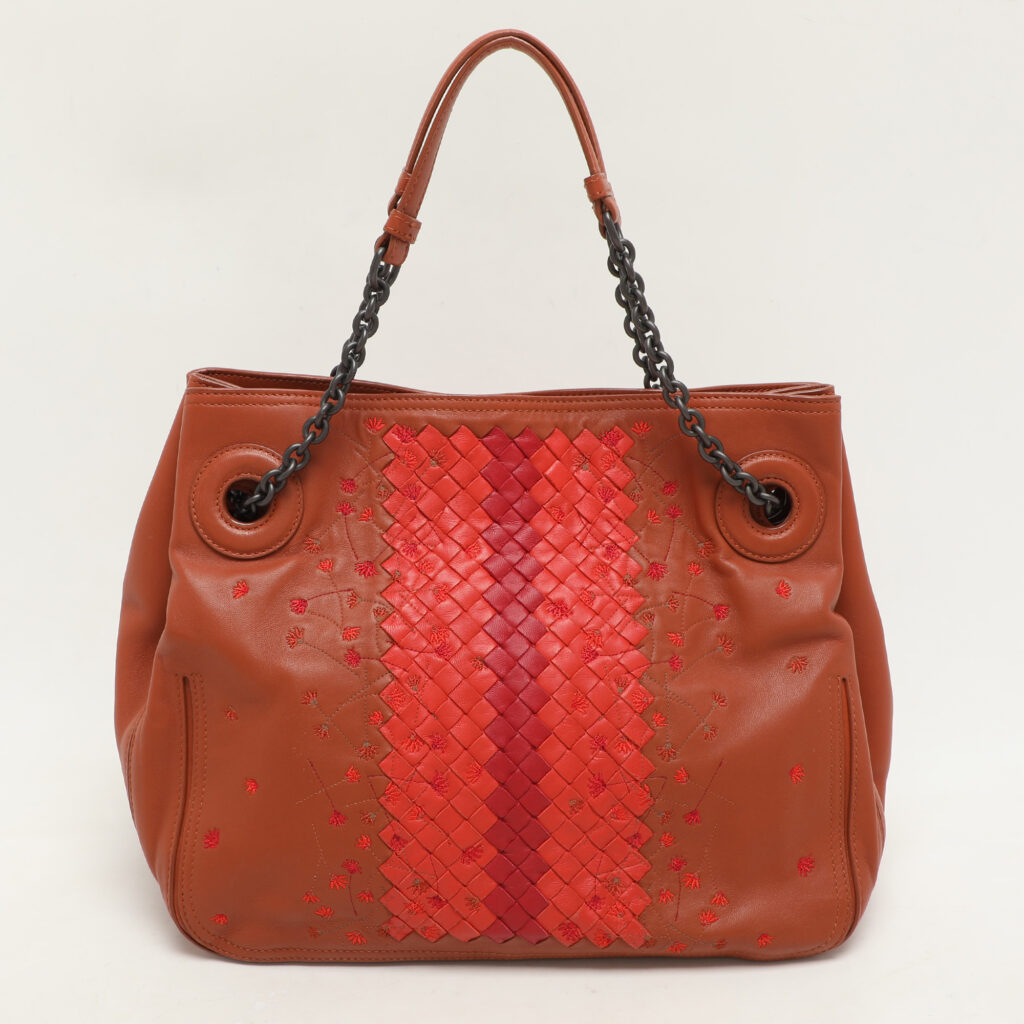 luxury-women-bottega-veneta-used-handbags-p1147108-015 Bottega Veneta Multicolor Intrecciato Leather Floral Embroidered Shoulder Bag