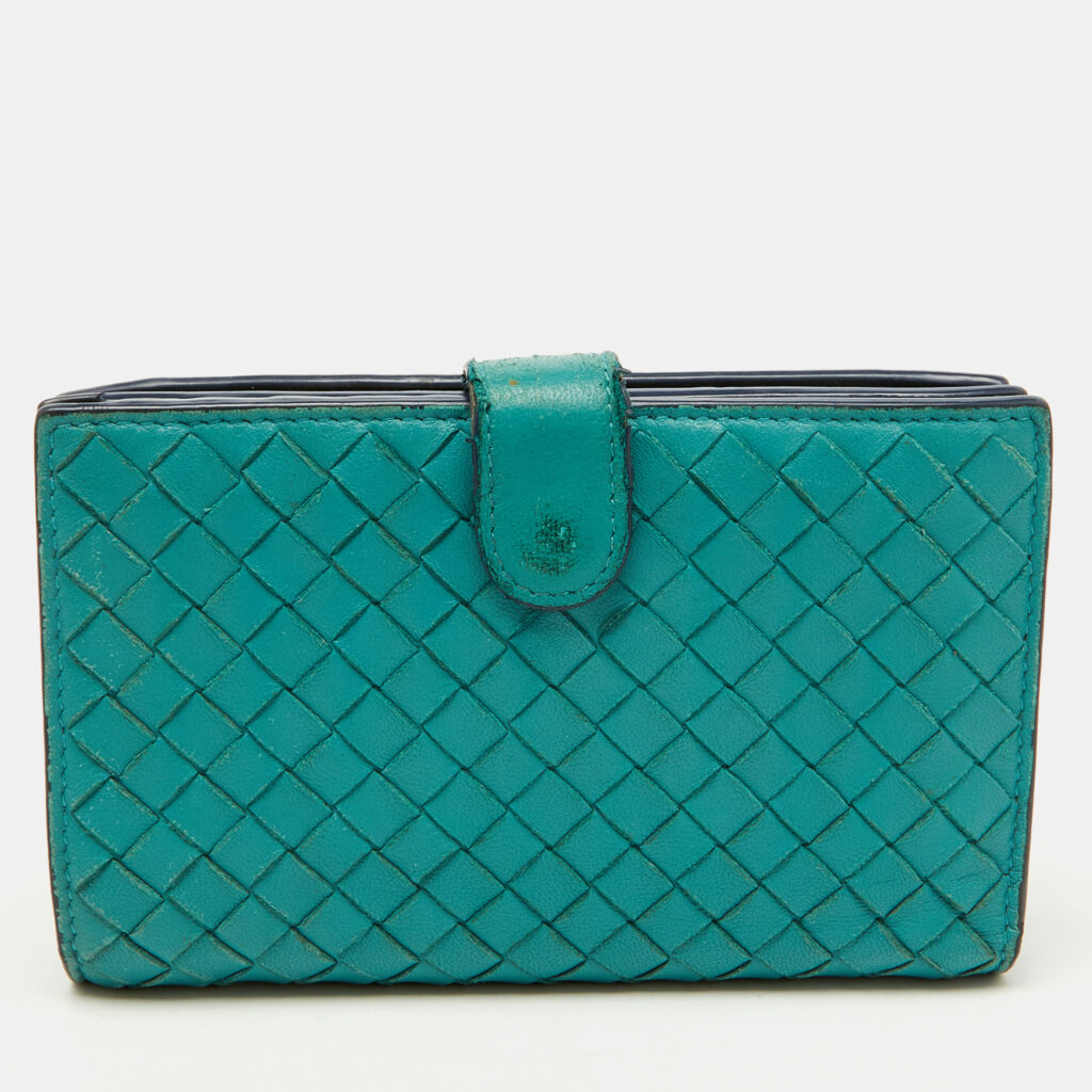 luxury-women-bottega-veneta-used-handbags-p1152951-008 Bottega Veneta Light Blue Intrecciato Leather Compact Wallet