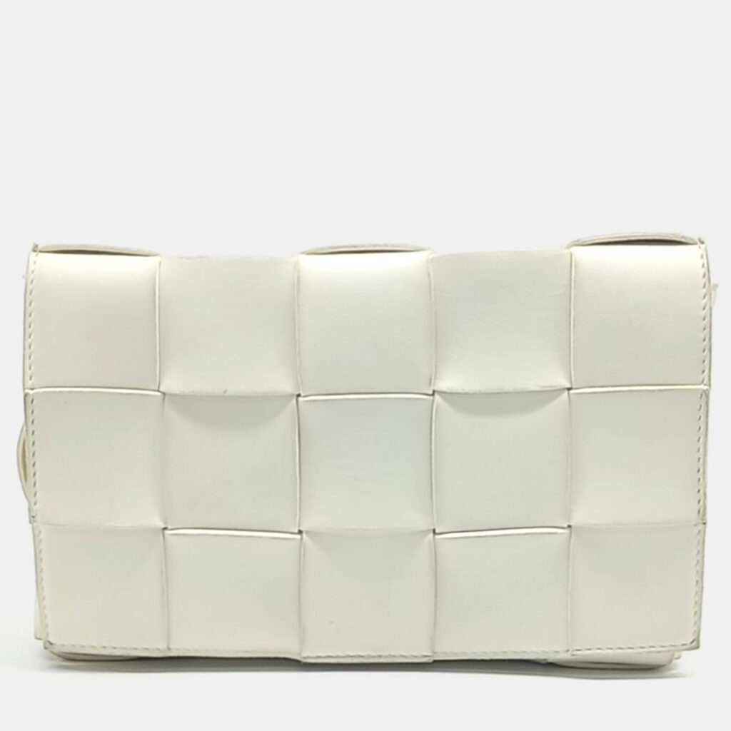 luxury-women-bottega-veneta-used-handbags-p1170709-005 Bottega Veneta White Leather Cassette Bag