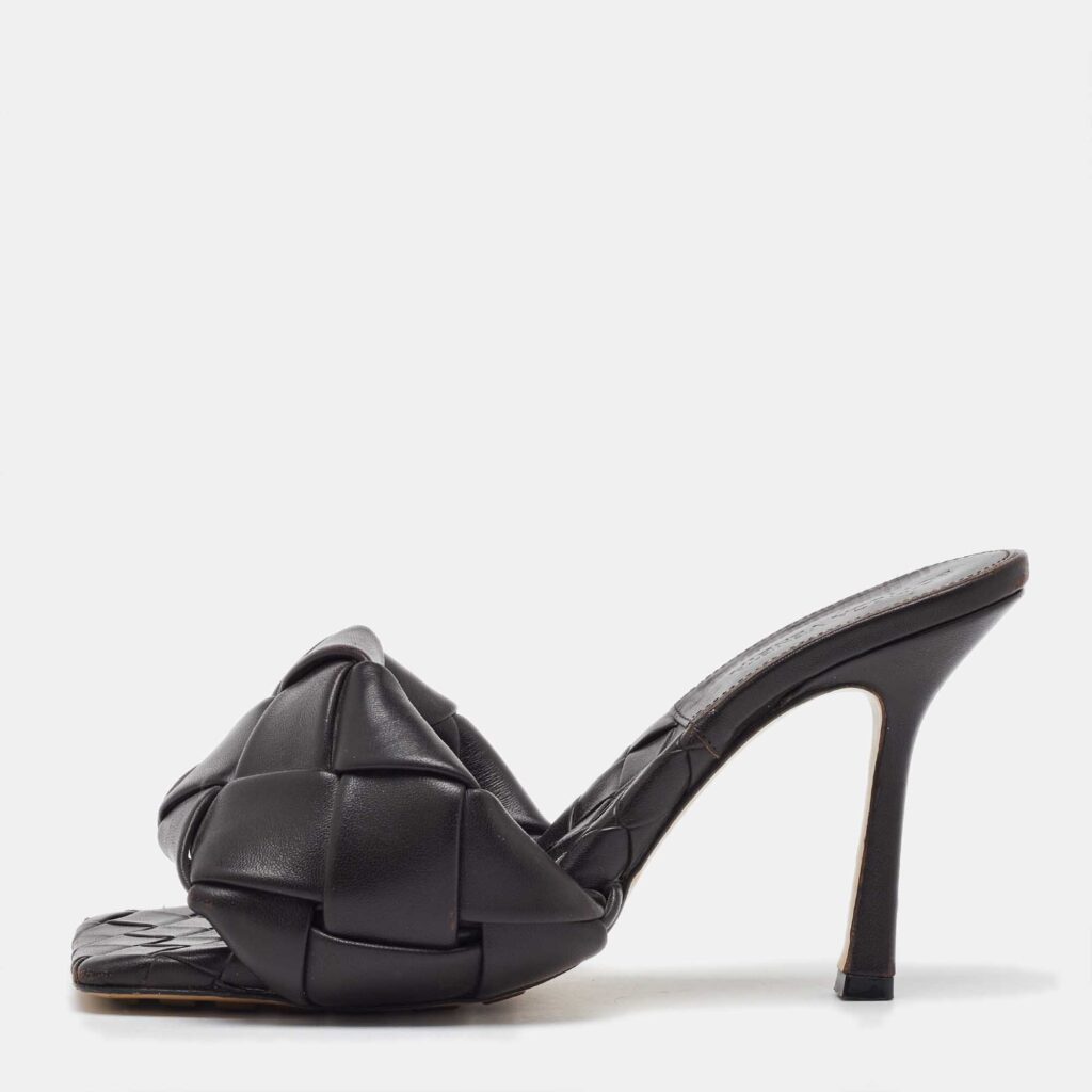 luxury-women-bottega-veneta-used-shoes-p1112540-003 Bottega Veneta Dark Brown Intrecciato Leather Lido Slide Sandals Size 37