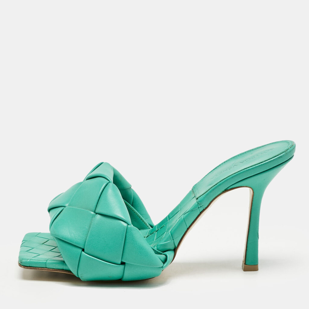 luxury-women-bottega-veneta-used-shoes-p1157528-003 Bottega Veneta Blue Leather Lido Slide Sandals Size 39