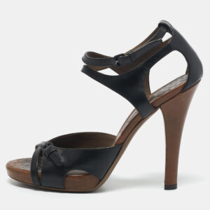 Bottega Veneta Black Leather Ankle Strap Sandals Size 38