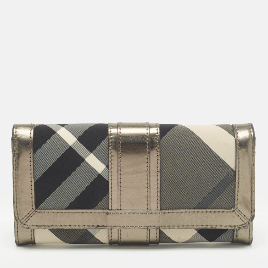 luxury-women-burberry-used-handbags-p1027976-001 Burberry Metallic Nova check Nylon and Leather Penrose Continental Wallet