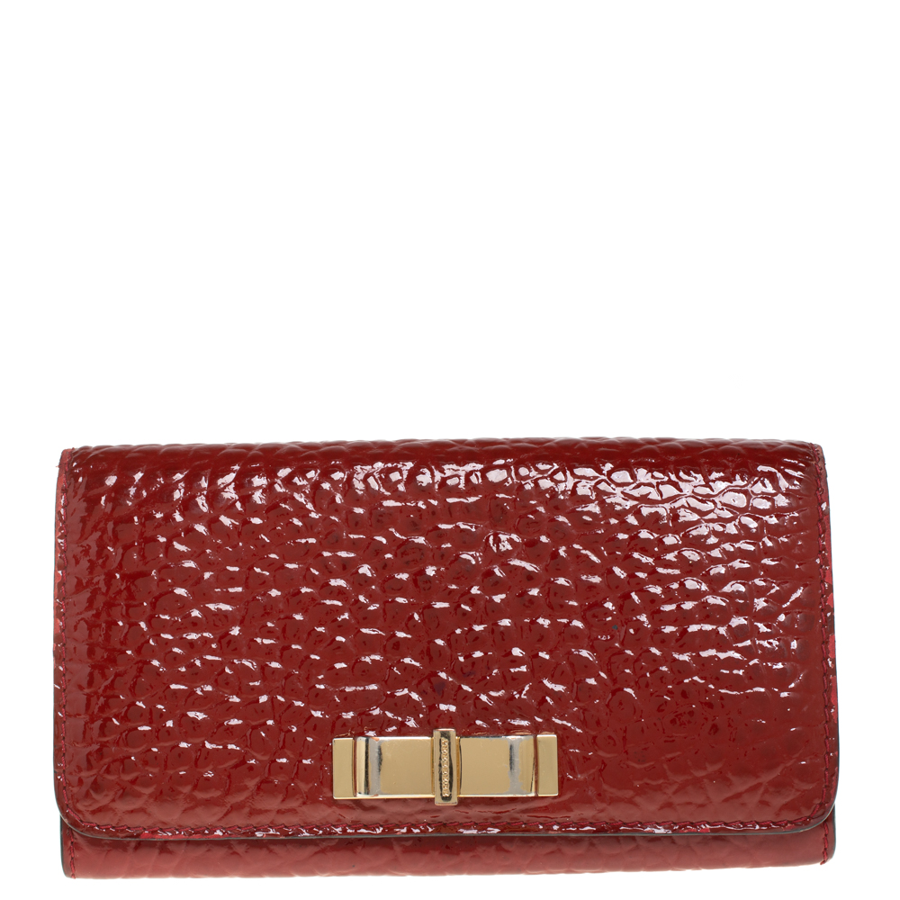 luxury-women-burberry-used-handbags-p403017-004 Burberry Red Embossed Patent Leather Penrose Continental Wallet