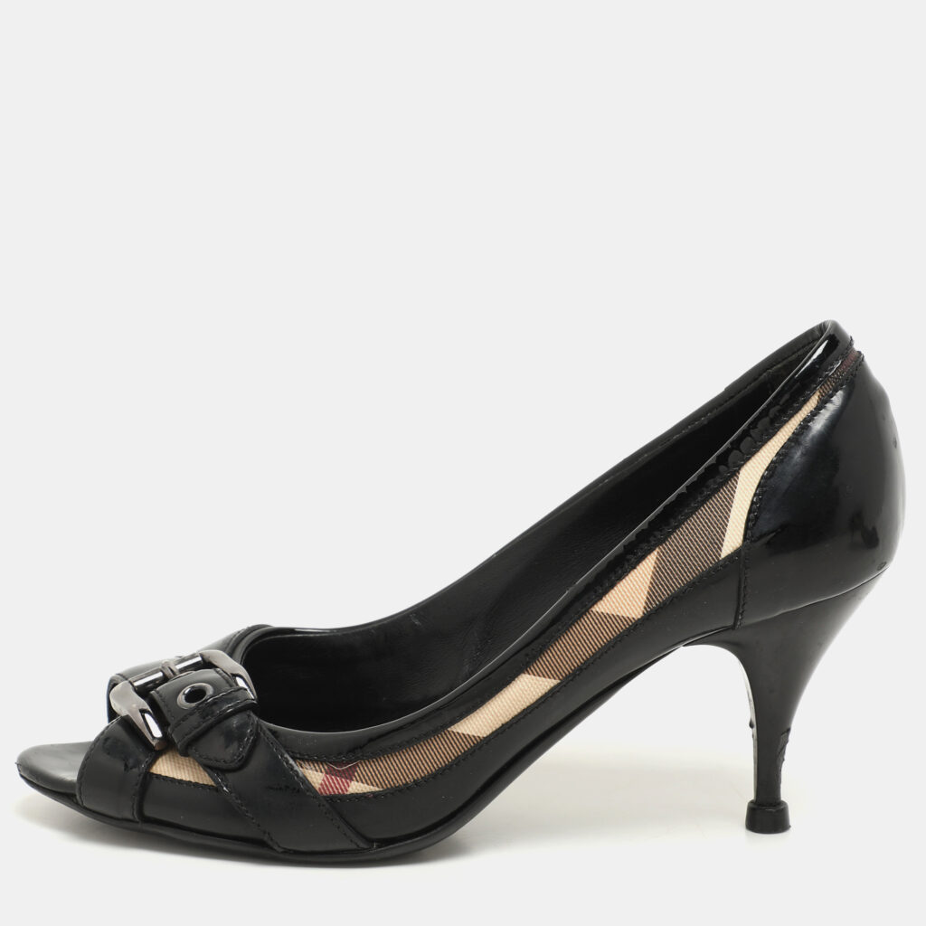 luxury-women-burberry-used-shoes-p1147419-009 Burberry Black/Beige Patent Leather and Nova Check Coated Canvas Buckle Peep Toe Pumps Size 37